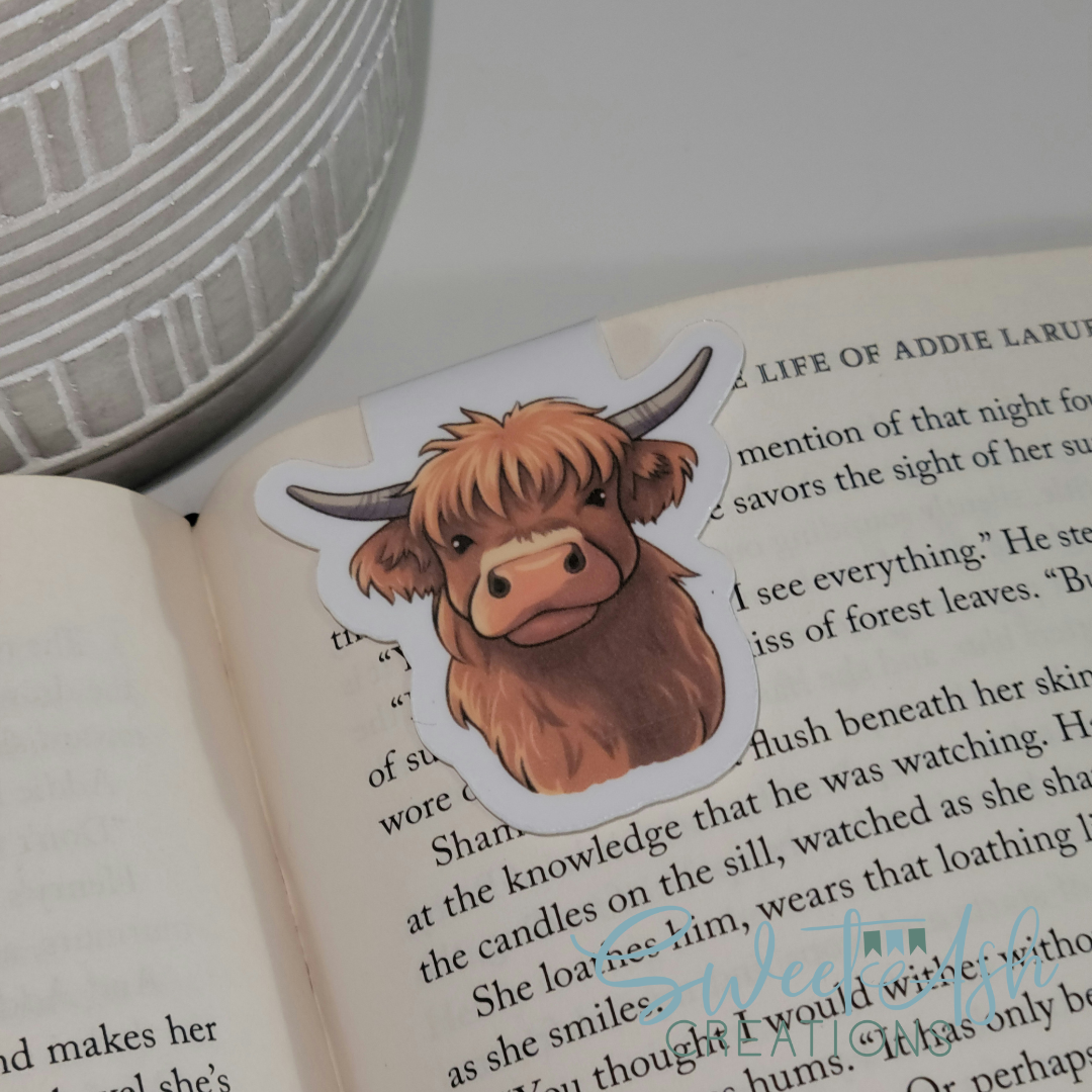 Highland Cow Magnetic Bookmark