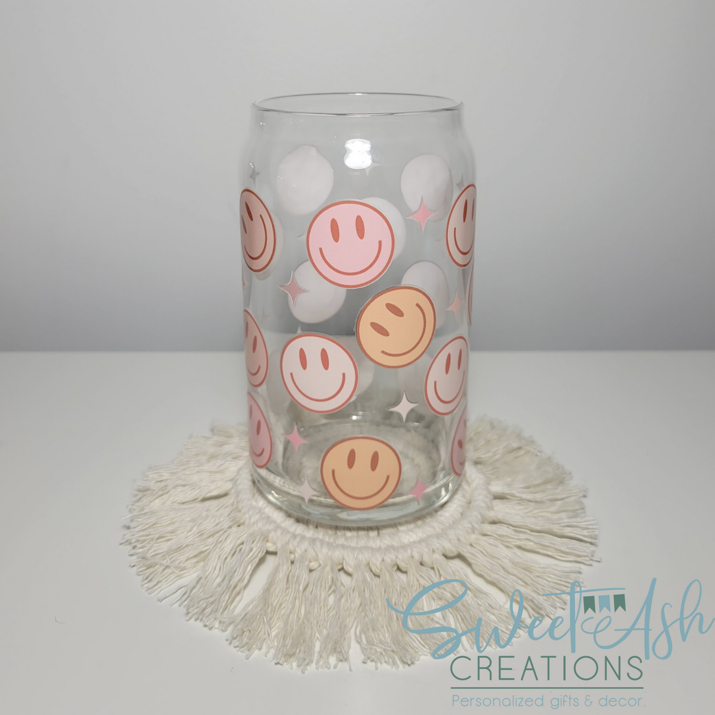 16oz Happy Face Glass Cup
