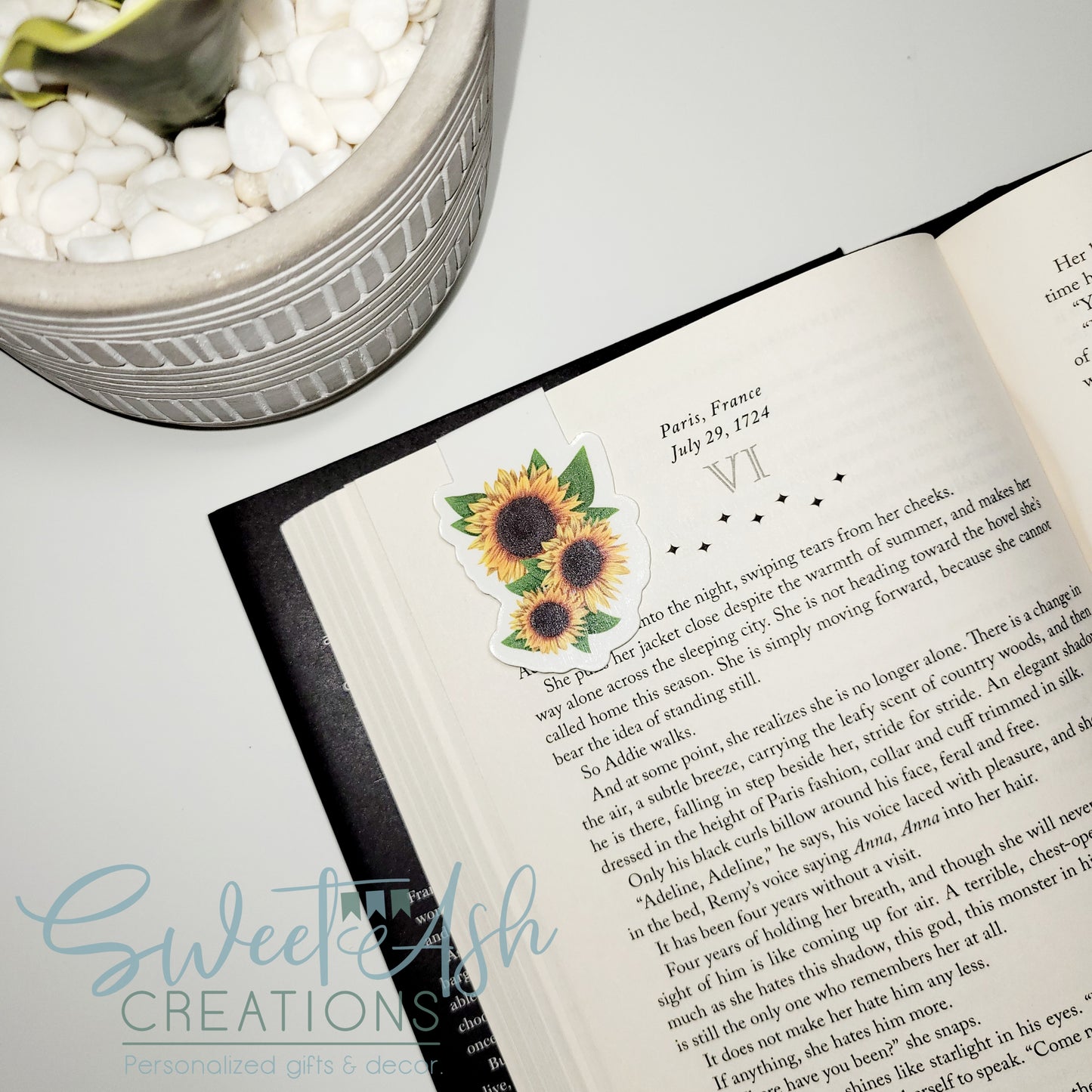 Sunflowers Magnetic Bookmark
